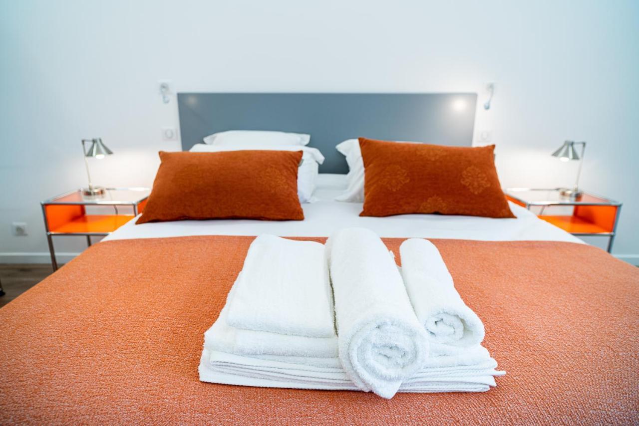 Les Sources Du Val Bed & Breakfast Saint-Pierre-du-Val ภายนอก รูปภาพ